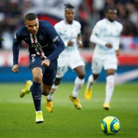 Soi keo bong da Troyes vs PSG 01h45 ngay 08 05 23